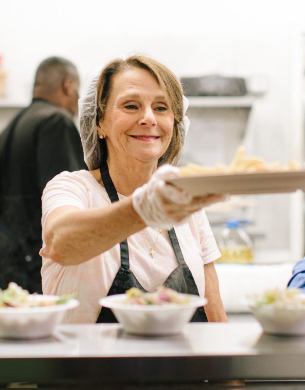 donate to homeless shelters, homeless shelter donations