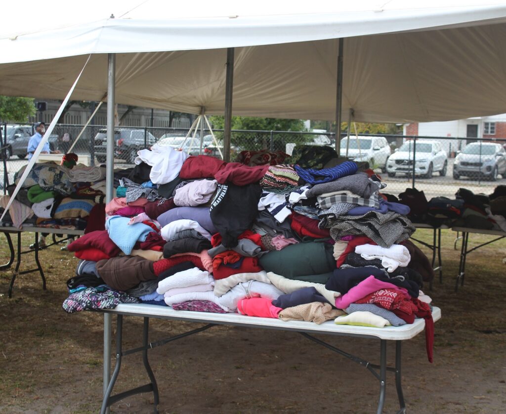 homeless shelter donations, donate to homeless shelter