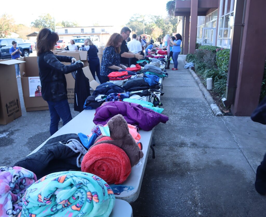homeless shelter donations, donate to homeless shelter